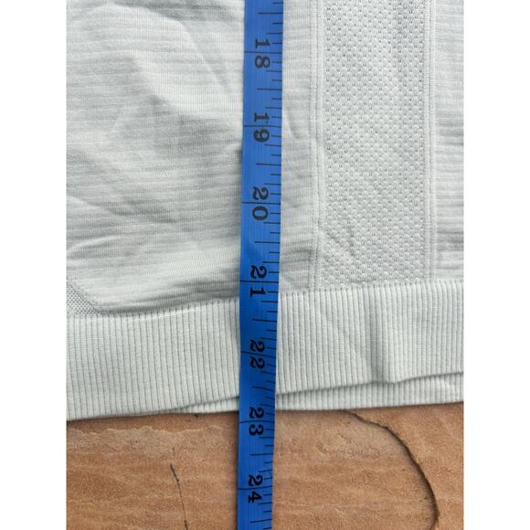 Lululemon Shirt Womens 6 Green Swiftly Tech Long-Sleeve Crewneck Yoga Athletic - Picture 3 of 4